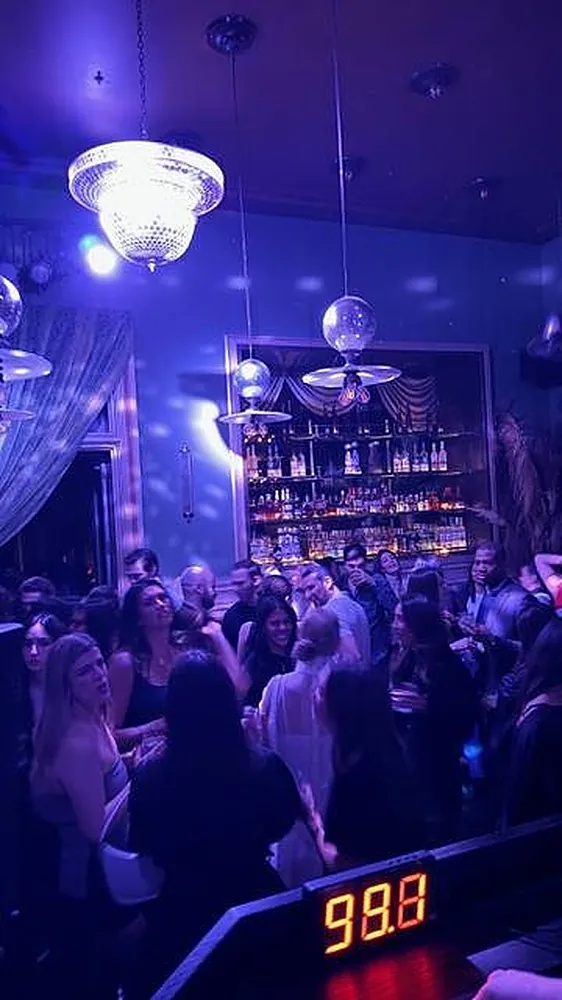 Club Room